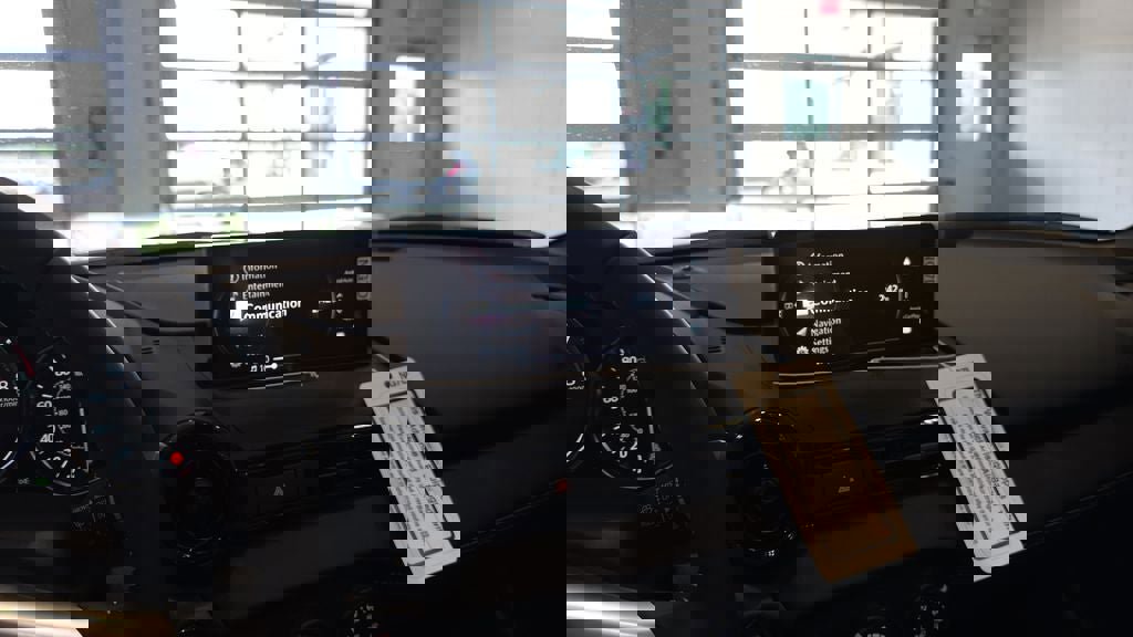 New 2025 MAZDA MX-5 Miata Club image 15