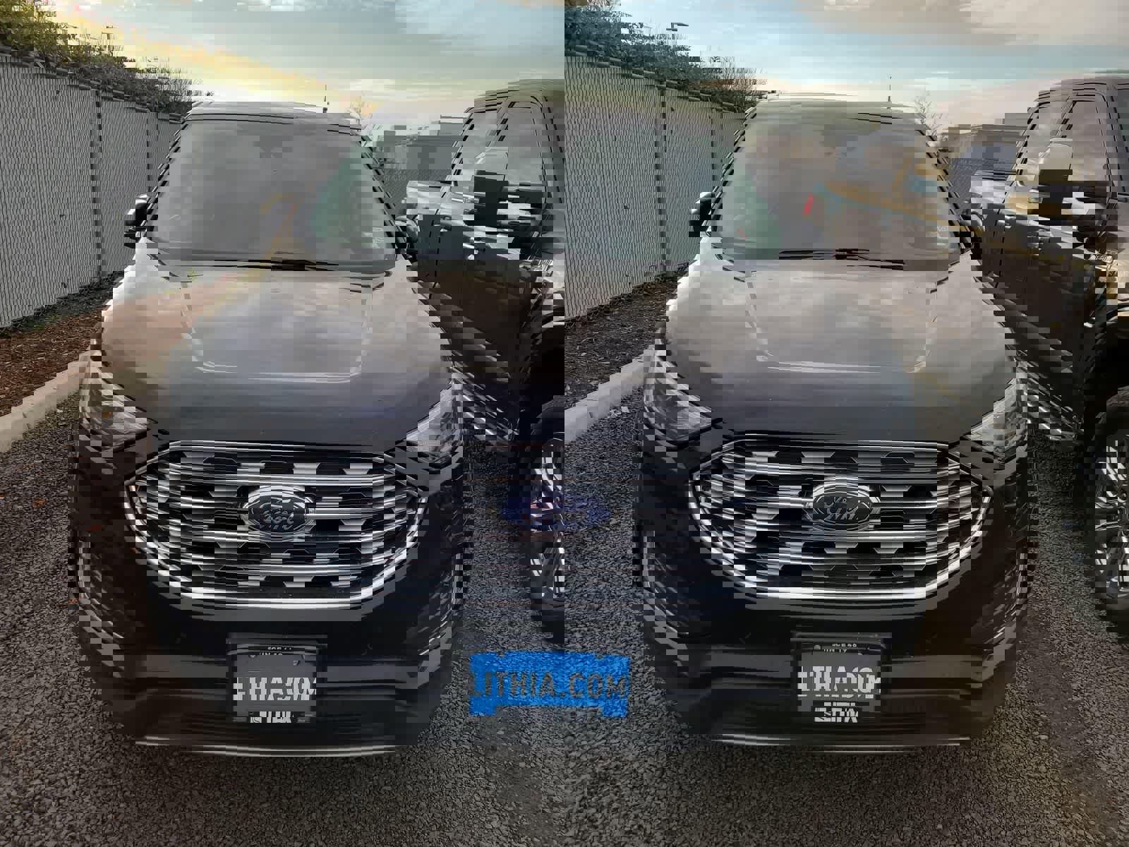 Used 2023 Ford Edge Titanium image 13