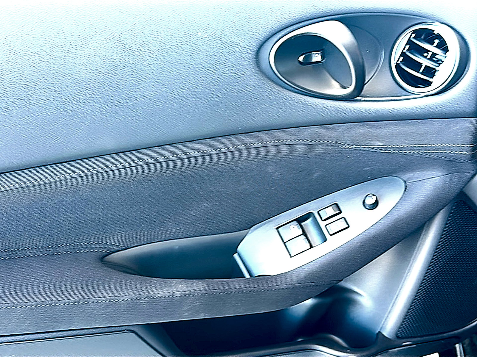 New 2026 Nissan Z Sport w/ Floor Mat Package image 13