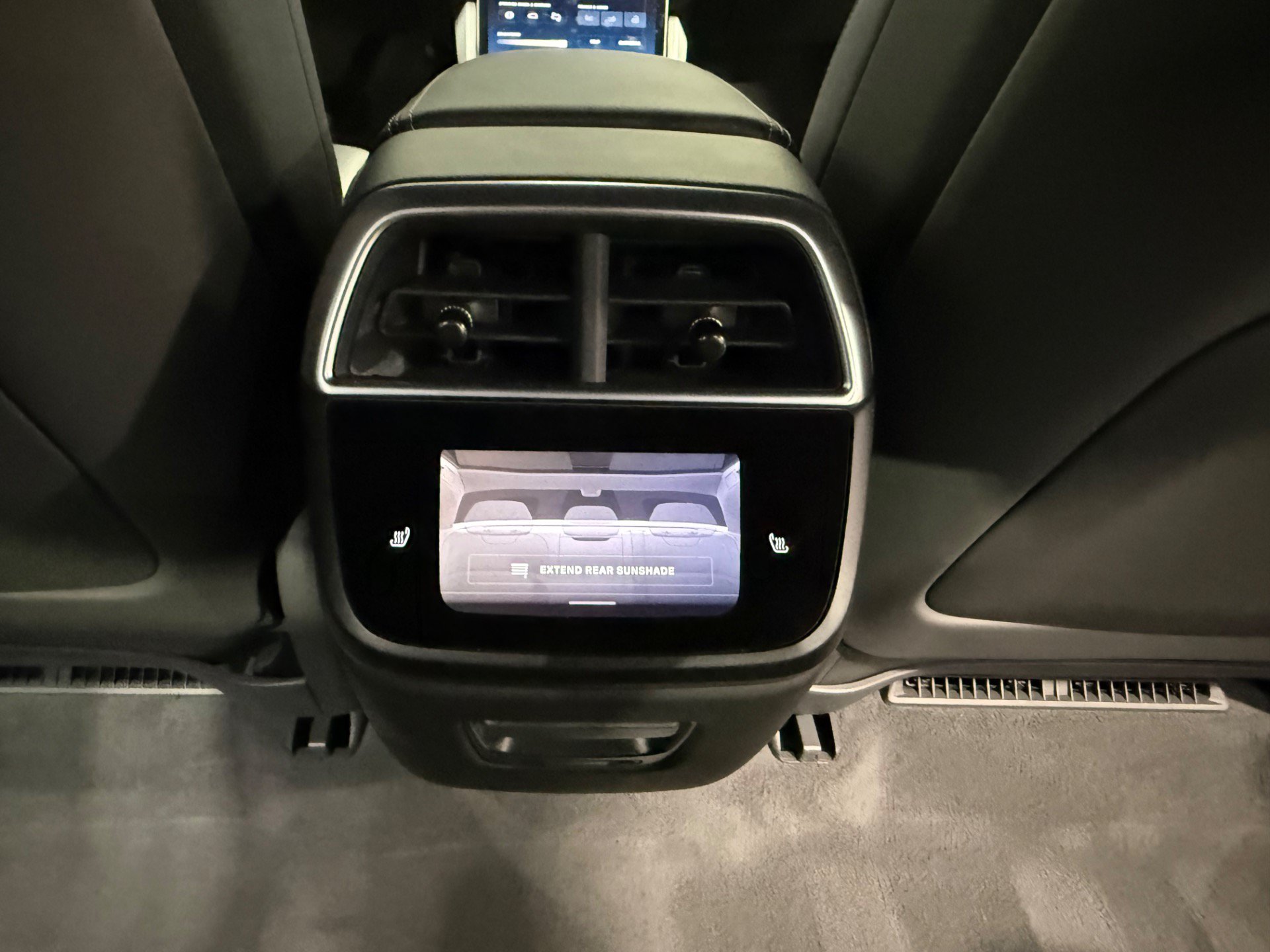 Used 2024 Lucid Air Touring AWD/4WD image 63