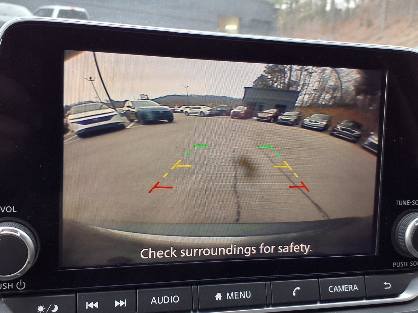 Used 2023 Nissan Rogue SV image 17