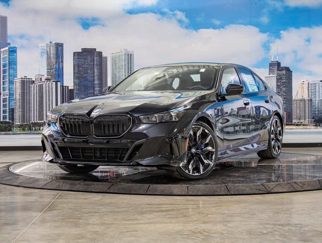 Used 2026 BMW 550e xDrive w/ Premium Package AWD/4WD image 2