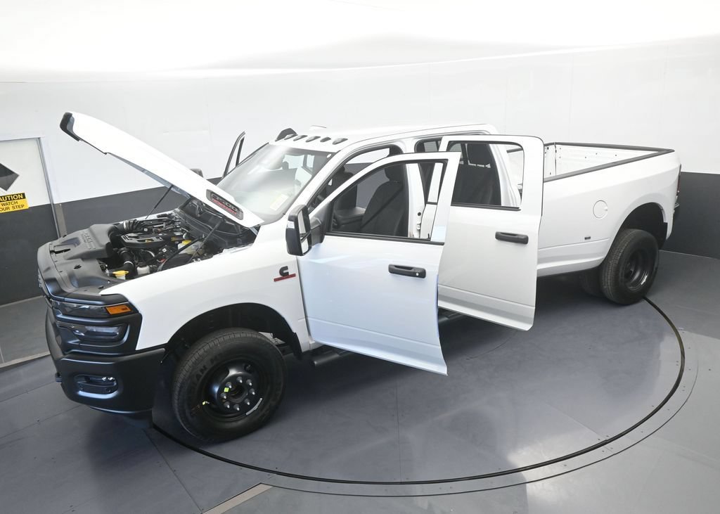 Used 2026 RAM 3500 Tradesman AWD/4WD image 61
