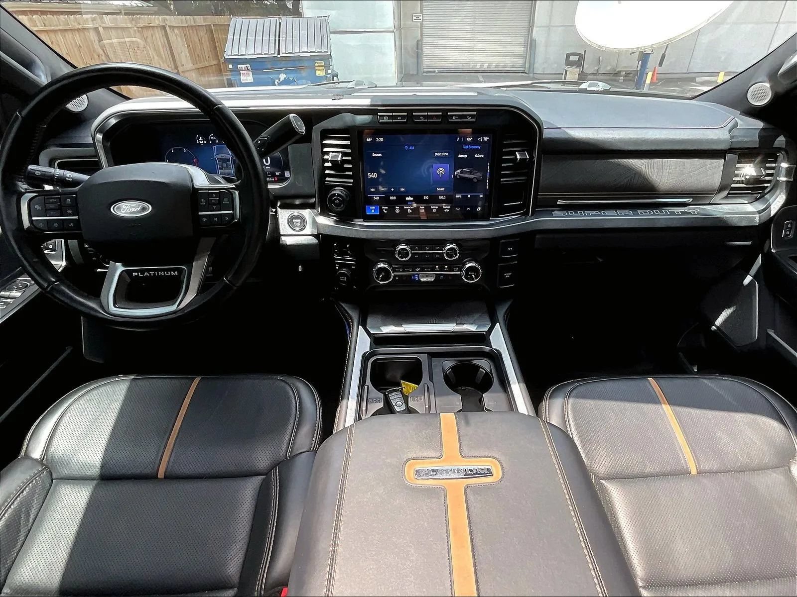 Used 2023 Ford F450 Platinum w/ FX4 Off-Road Package AWD/4WD image 2