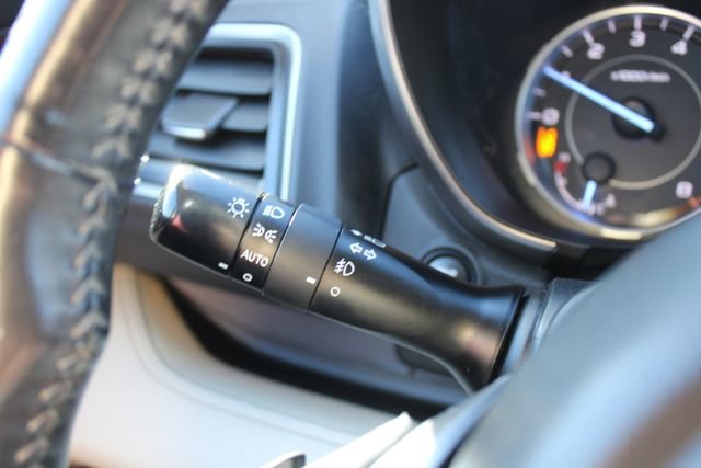 Used 2019 Subaru Ascent Touring w/ Popular Package #2 image 36