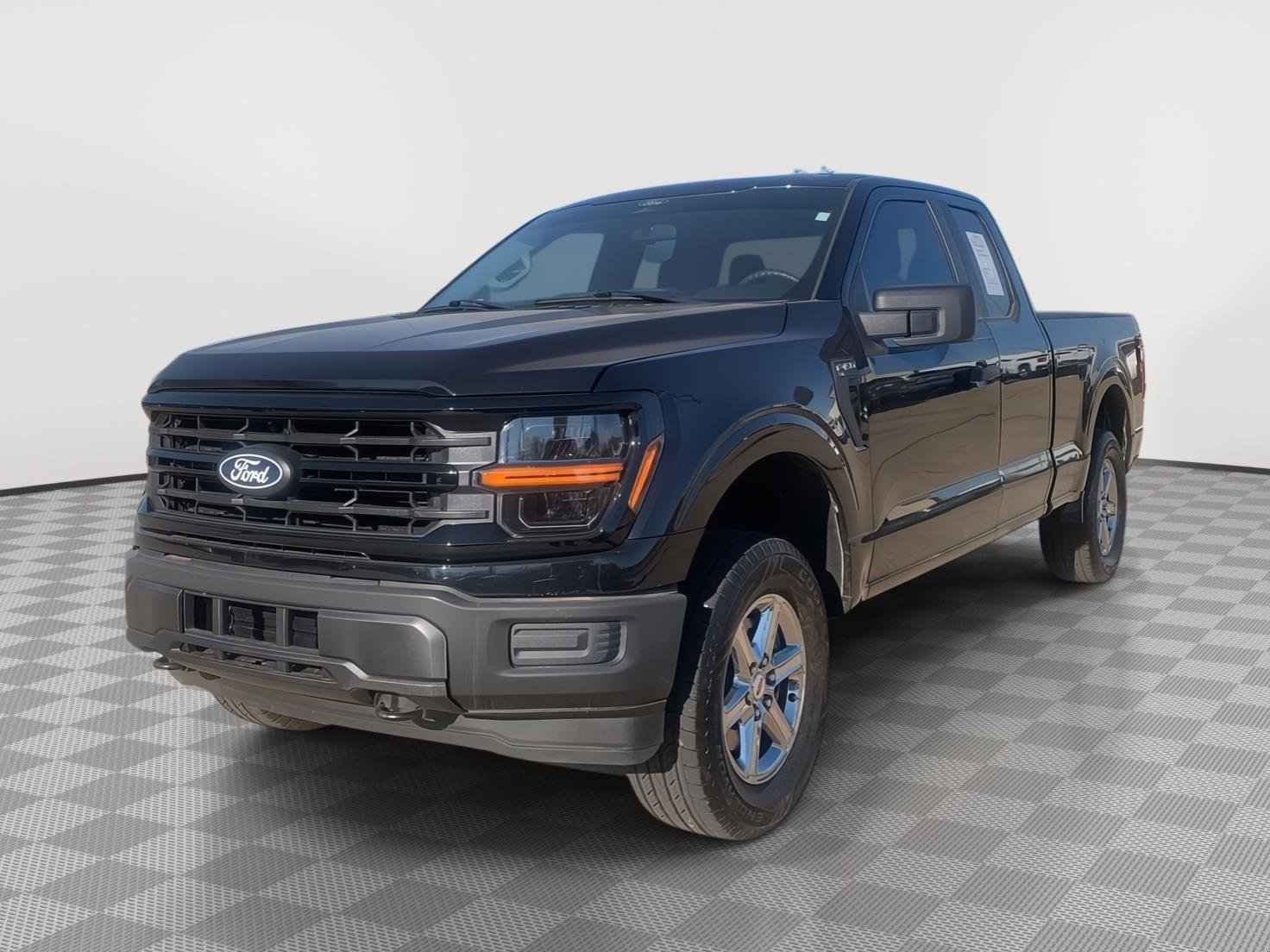 Used 2024 Ford F150 XL image 4