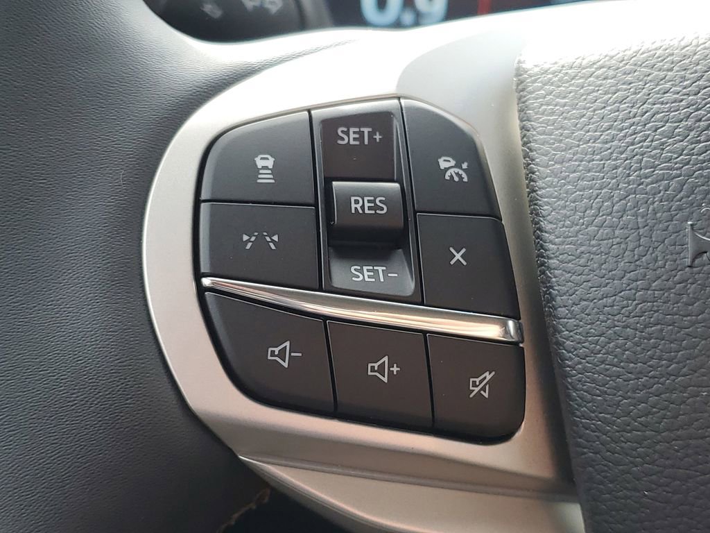 New 2026 Ford Explorer Active AWD/4WD image 12
