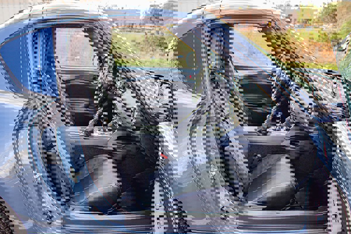 Used 2020 MAZDA MX-5 Miata RF Grand Touring image 13