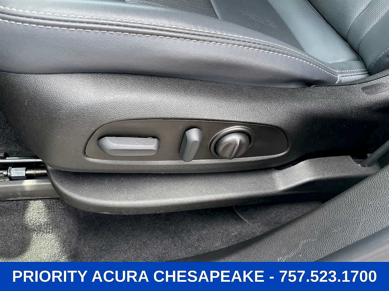 Used 2023 Buick Enclave Essence FWD image 10