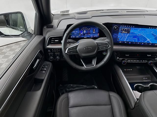 Used 2025 Chevrolet Tahoe Z71 w/ Comfort Package AWD/4WD image 26