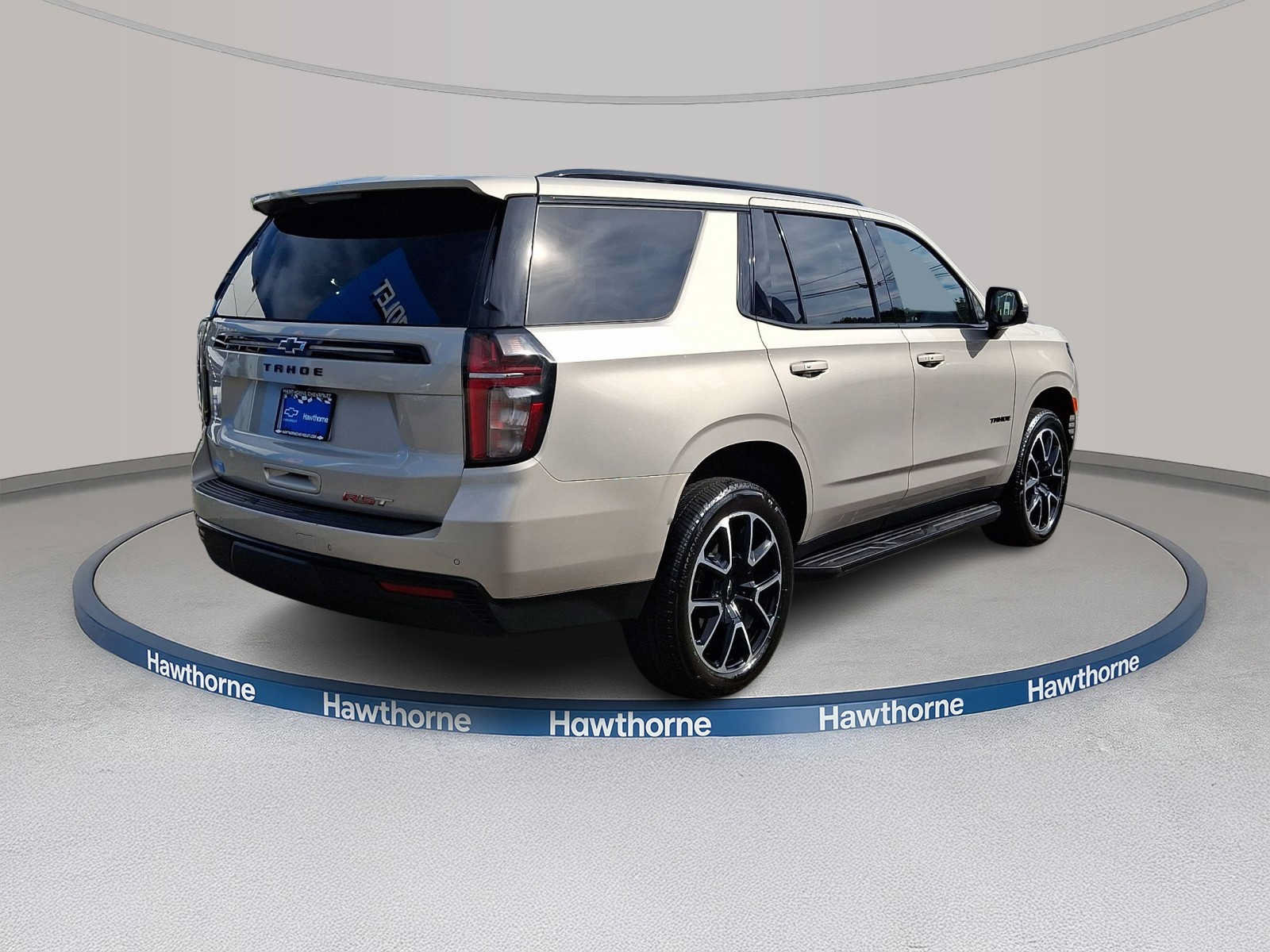 Certified 2024 Chevrolet Tahoe RST w/ Luxury Package AWD/4WD image 6