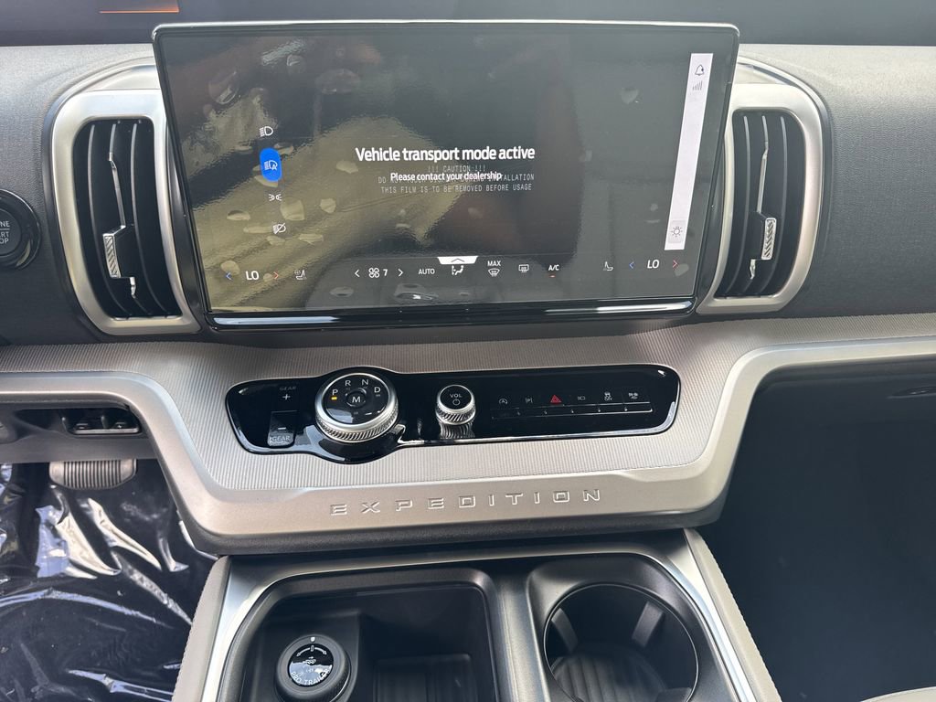 New 2026 Ford Expedition Max Active RWD image 29