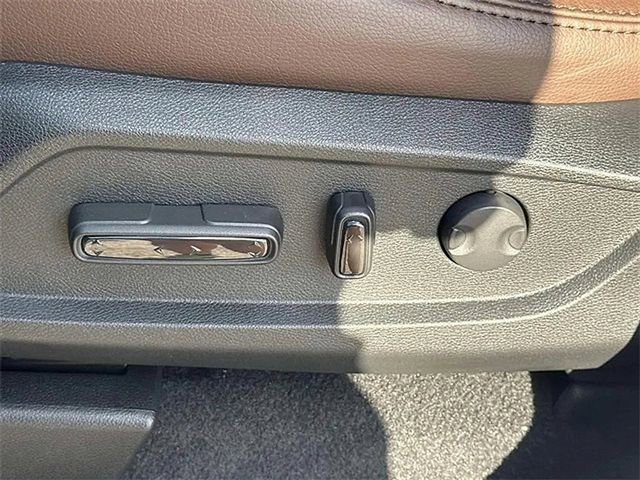 New 2026 Honda Pilot Touring image 23