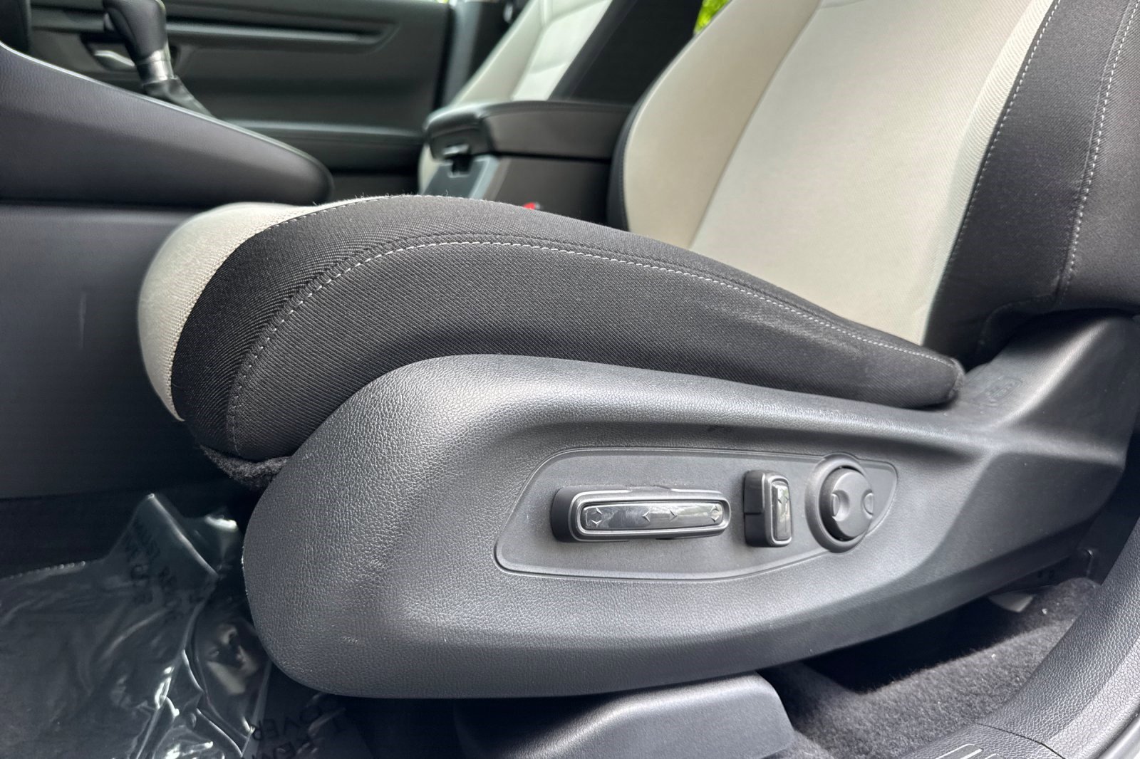 Used 2023 Honda CR-V EX image 14