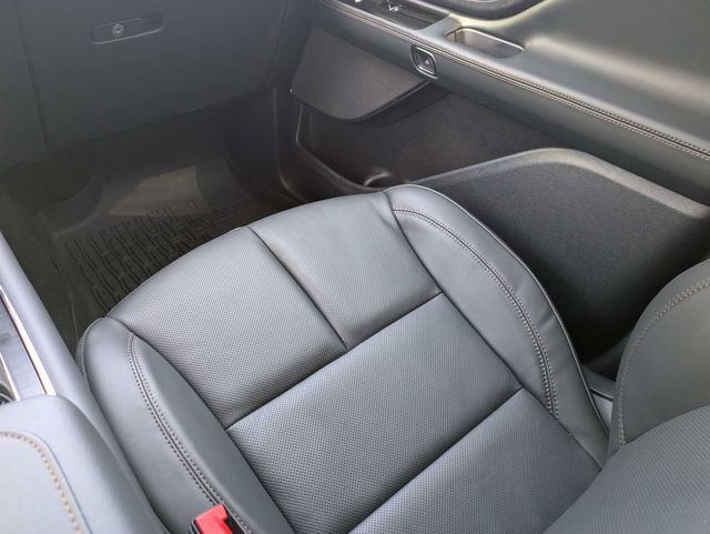 New 2026 Lincoln Aviator Reserve image 16