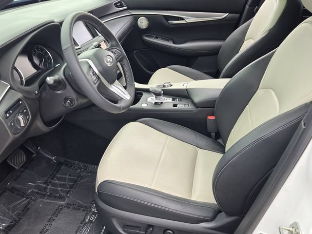 Used 2023 INFINITI QX55 Essential AWD/4WD image 10