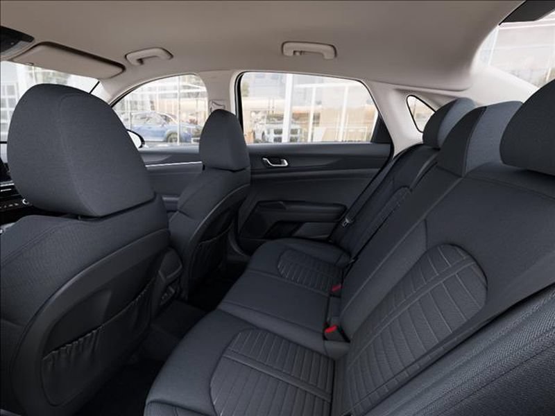 New 2026 Kia K5 LXS FWD image 18