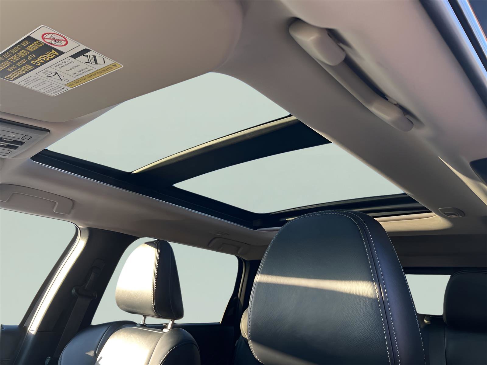 Used 2023 Mitsubishi Outlander SEL image 23