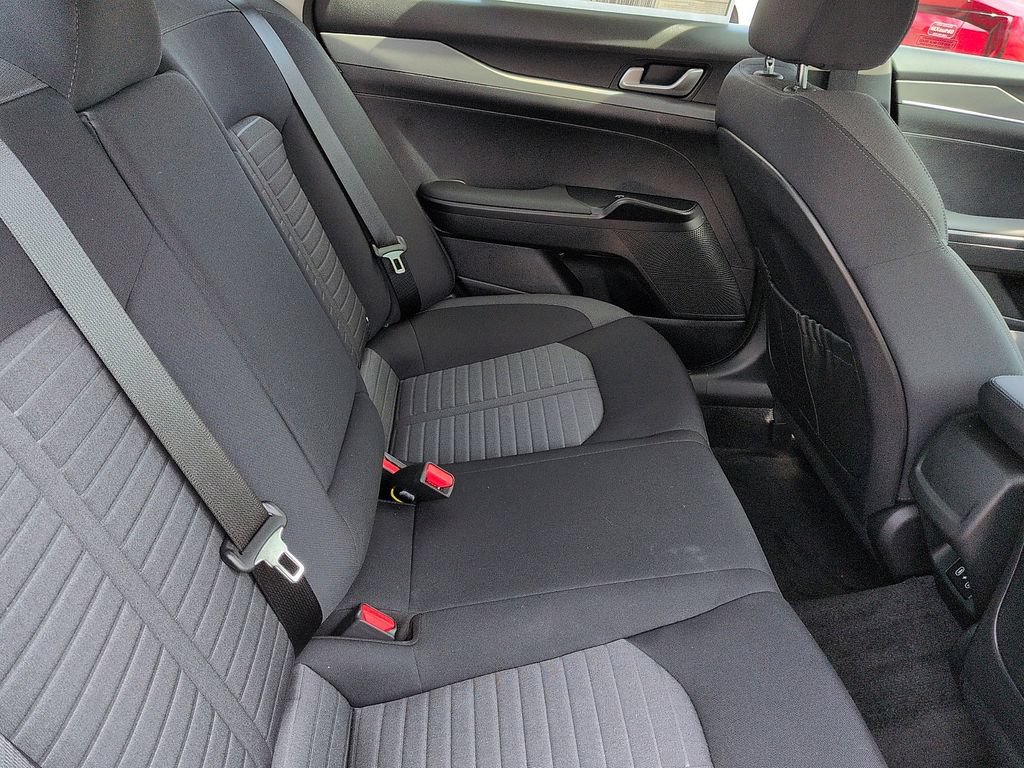 New 2026 Kia K5 LXS FWD image 8