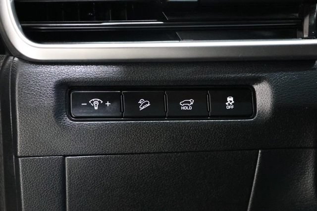 Used 2025 Kia Telluride S AWD/4WD image 21