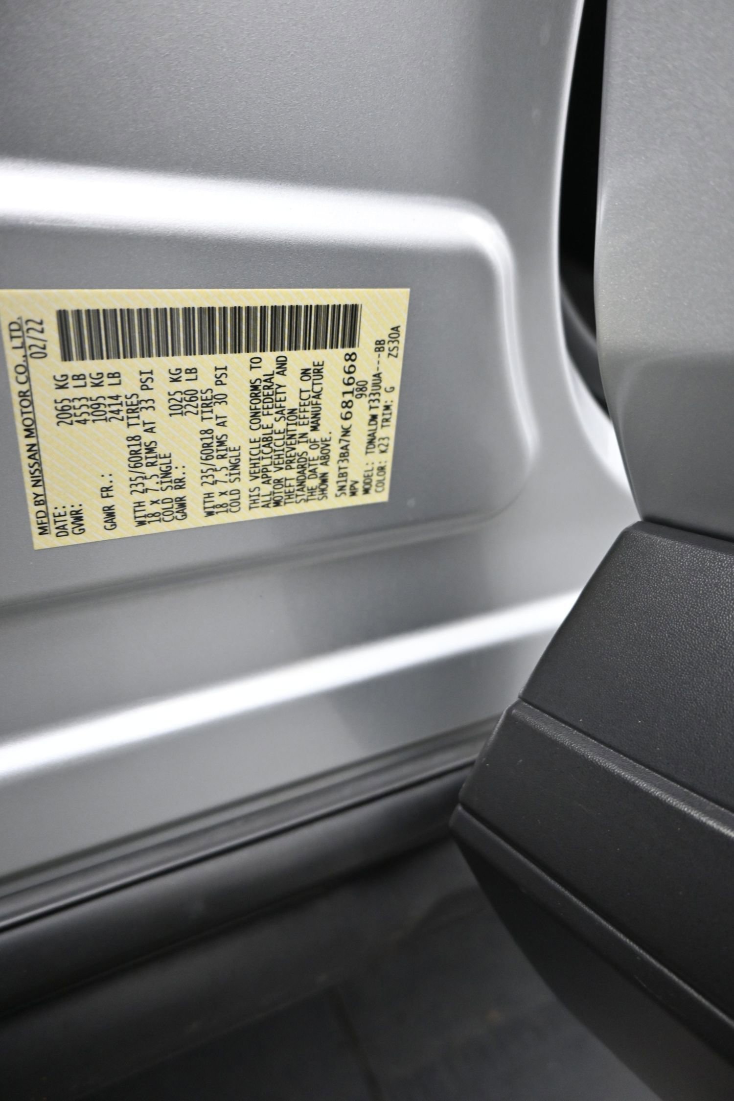 Used 2022 Nissan Rogue SV image 15