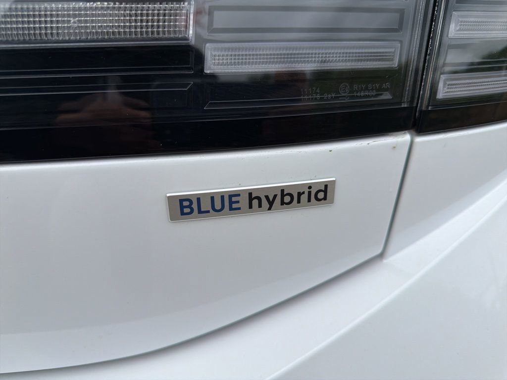 Used 2026 Hyundai Sonata Blue FWD image 15