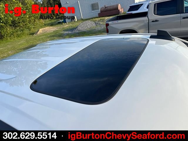 Used 2025 Chevrolet Silverado 1500 RST AWD/4WD image 7