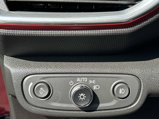 Certified 2023 Chevrolet TrailBlazer RS w/ Convenience Package FWD image 16