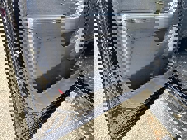 New 2026 Ford F250 Lariat w/ Chrome Package image 10