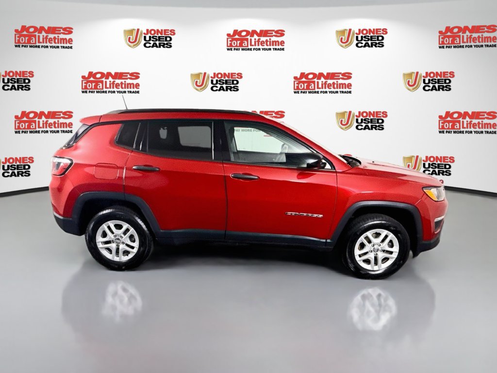 Used 2018 Jeep Compass Sport w/ Tech Group AWD/4WD image 15