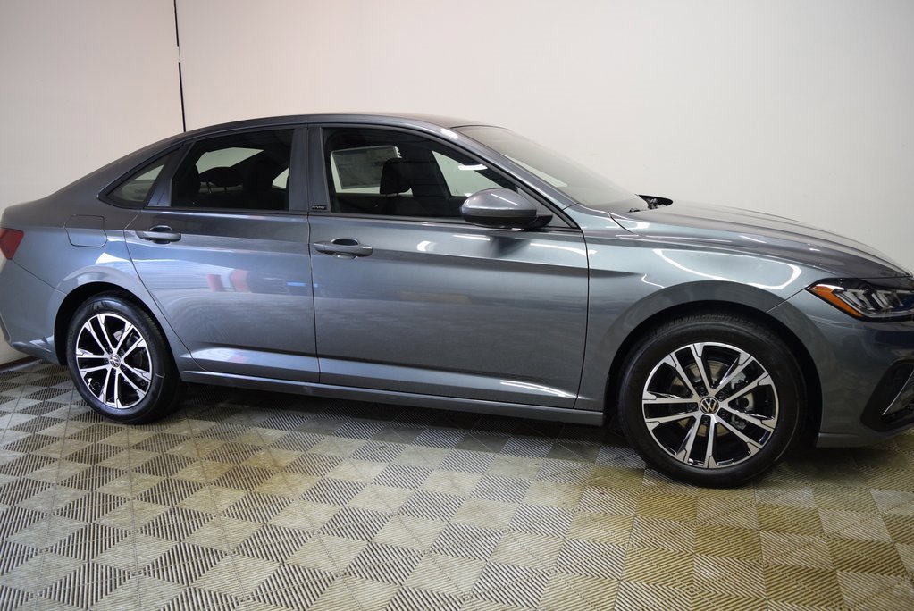New 2026 Volkswagen Jetta Sport image 3
