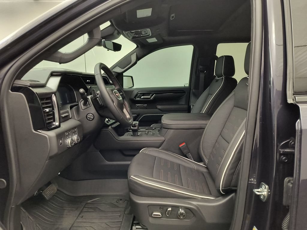 Used 2026 GMC Sierra 1500 AT4X AWD/4WD image 5