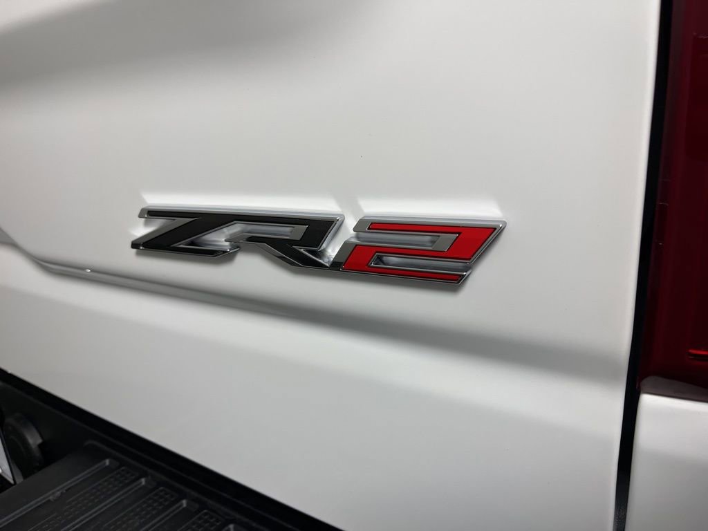 New 2026 Chevrolet Silverado 1500 ZR2 image 21
