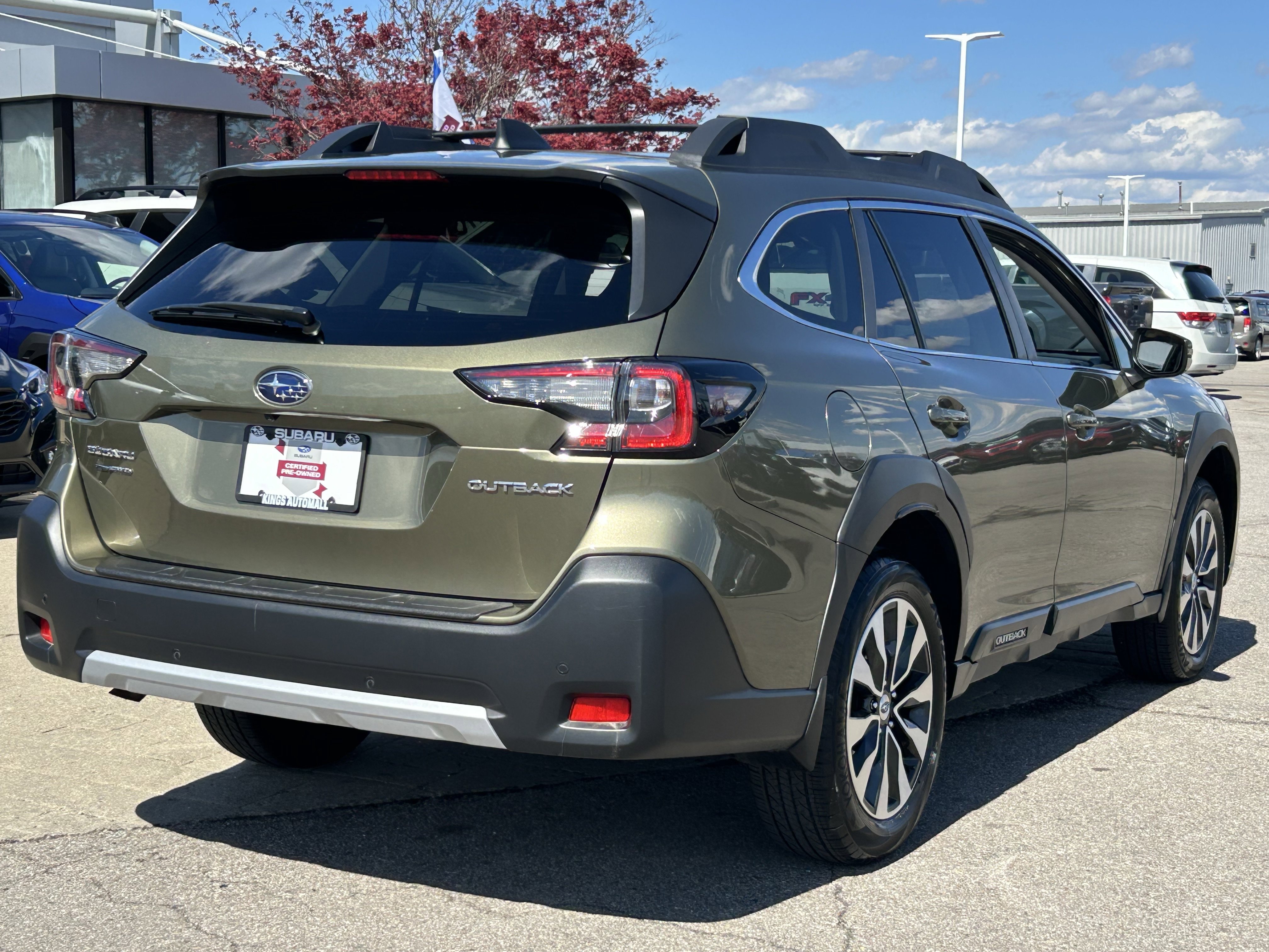 Used 2023 Subaru Outback Limited image 7