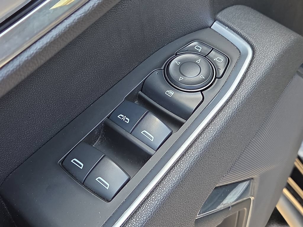 Used 2025 GMC Sierra 1500 Elevation RWD image 18