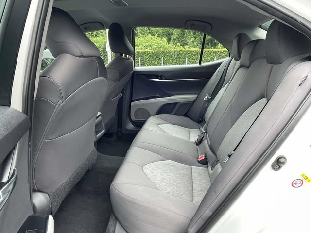 Used 2018 Toyota Camry LE w/ Convenience Package FWD image 24