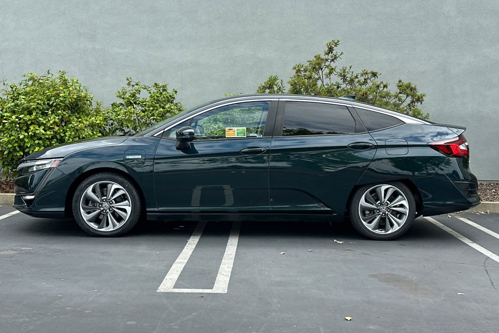 Used 2019 Honda Clarity Plug-In Hybrid image 9