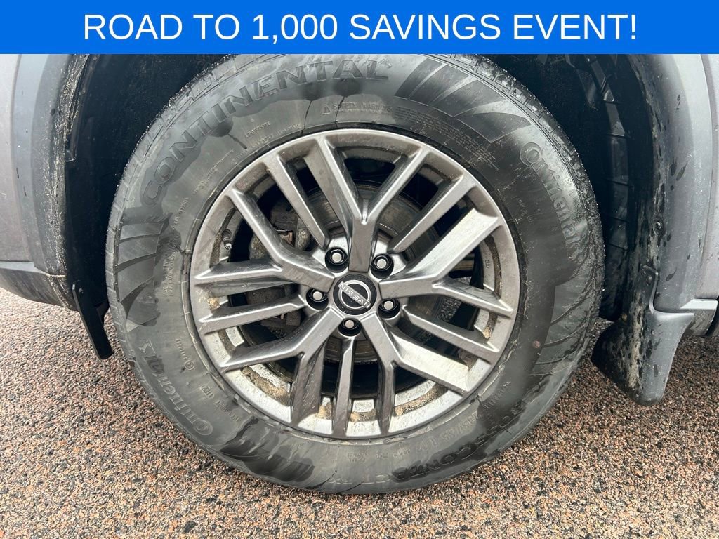 Used 2022 Nissan Rogue S image 12