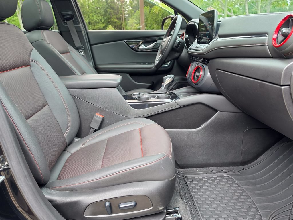 Certified 2024 Chevrolet Blazer RS w/ Driver Confidence II Package FWD image 27