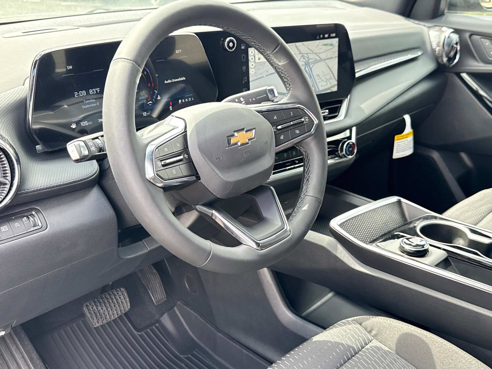 New 2026 Chevrolet Equinox LT w/ LPO, Floor Liner Package image 8