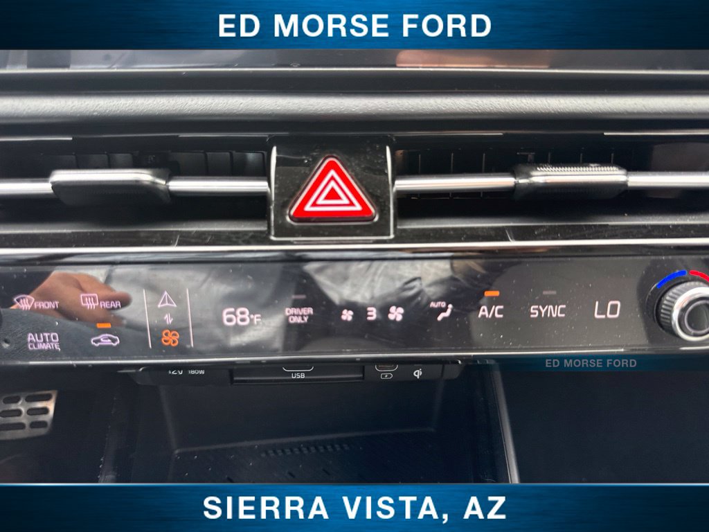 Certified 2025 Kia Niro EX Touring FWD image 20
