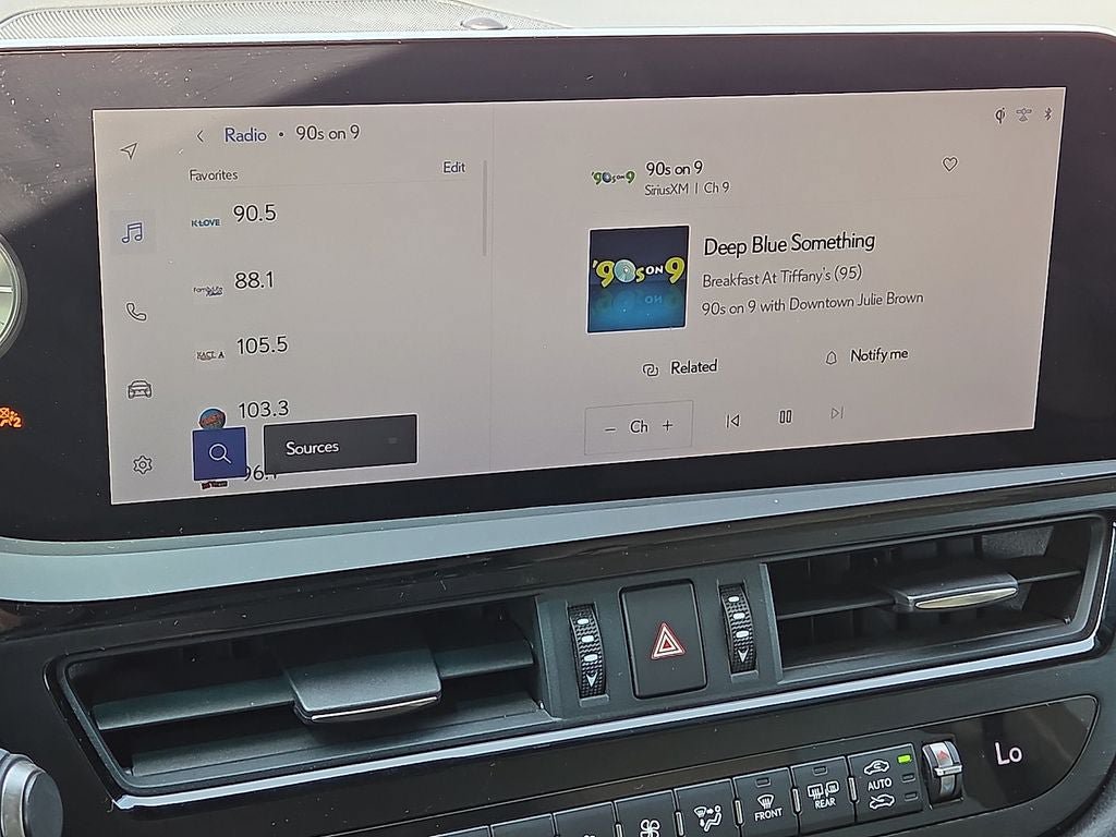 Used 2025 Lexus ES 350 w/ Premium Package FWD image 26