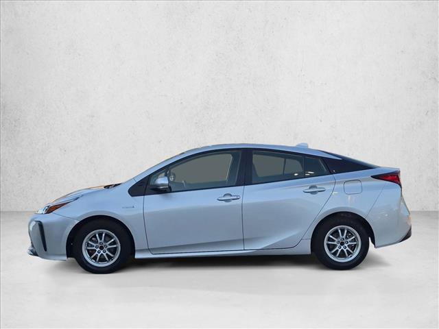 Used 2021 Toyota Prius L Eco FWD image 9
