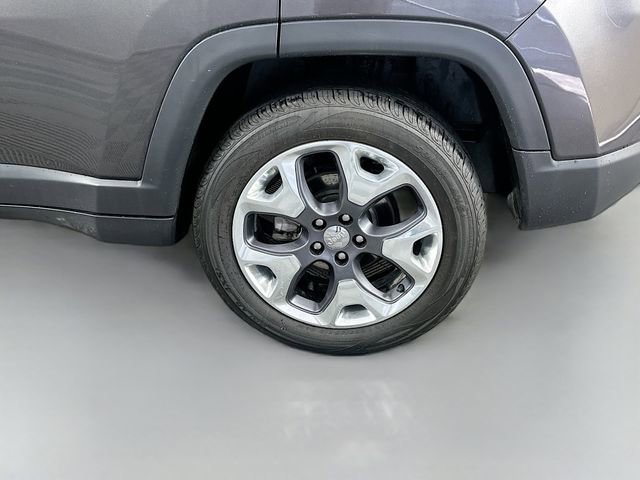 Used 2021 Jeep Compass Limited w/ Sun and Sound Group AWD/4WD image 31