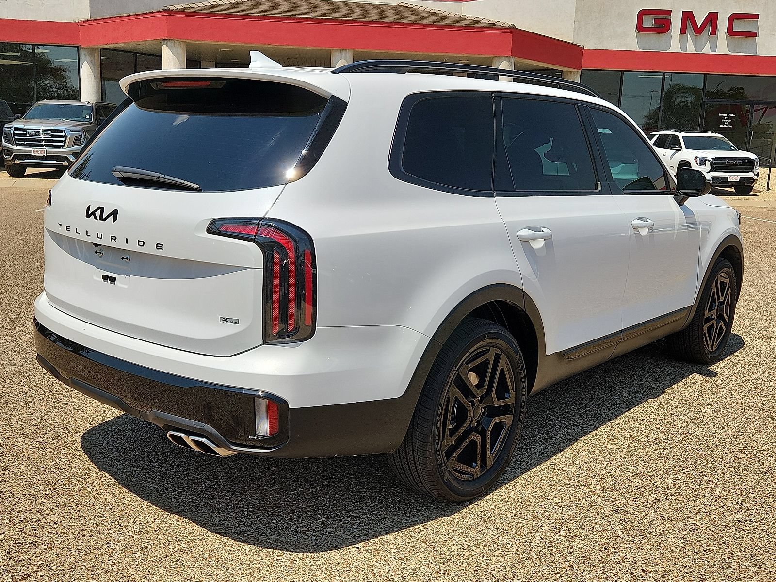Used 2025 Kia Telluride SX Prestige X-Line AWD/4WD image 4