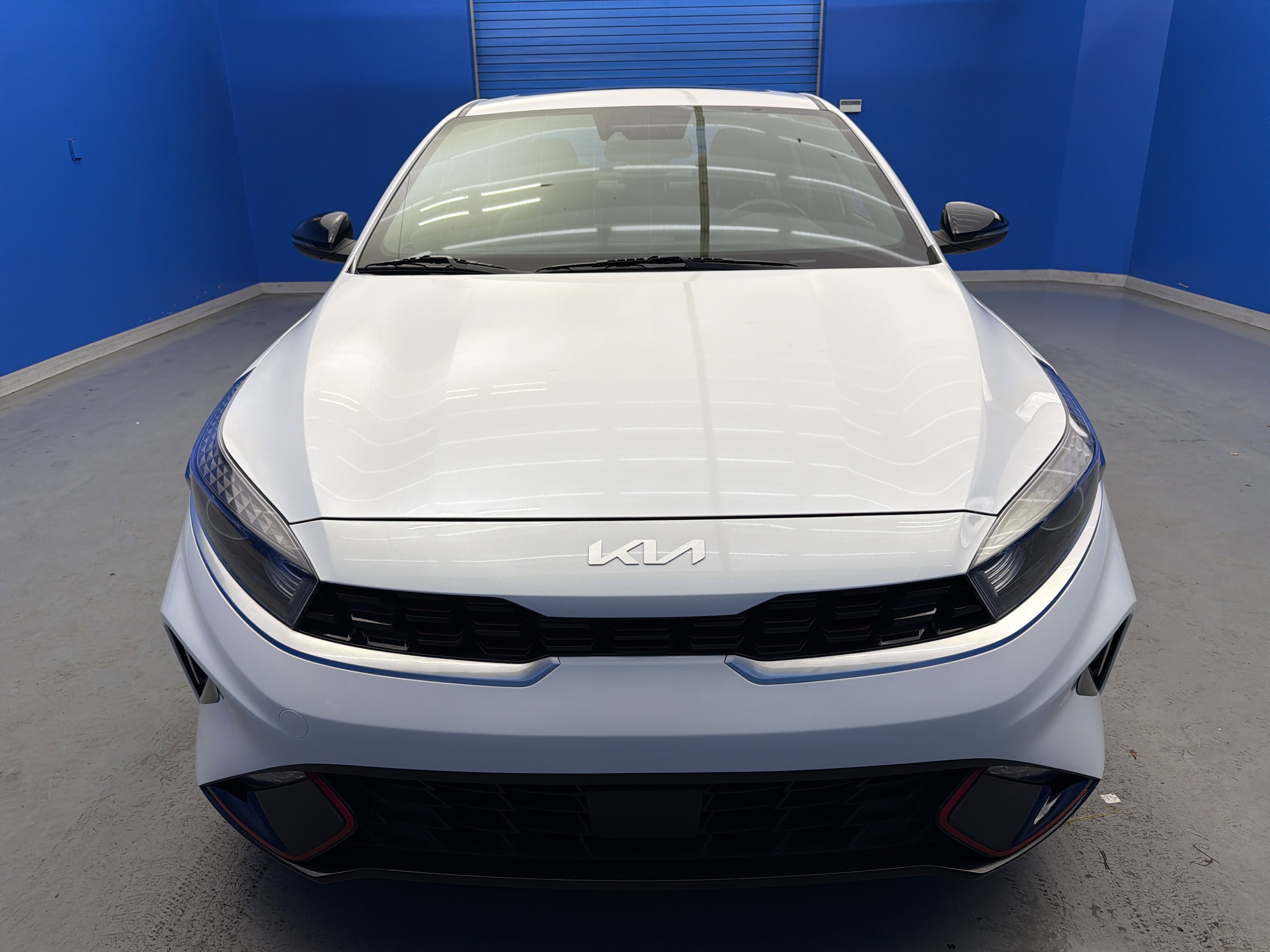 Used 2023 Kia Forte GT-Line w/ GT-Line Premium Package FWD image 3