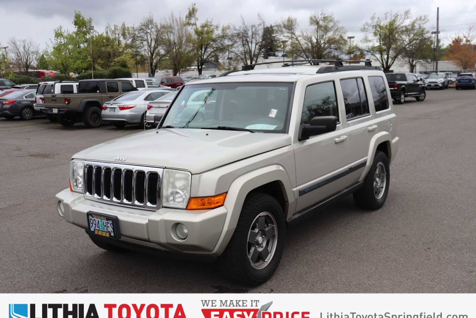 Used 2007 Jeep Commander Sport AWD/4WD image 1