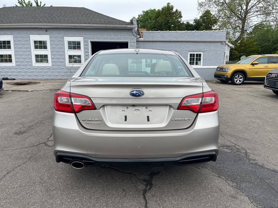 Used 2018 Subaru Legacy 2.5i Premium AWD/4WD image 6