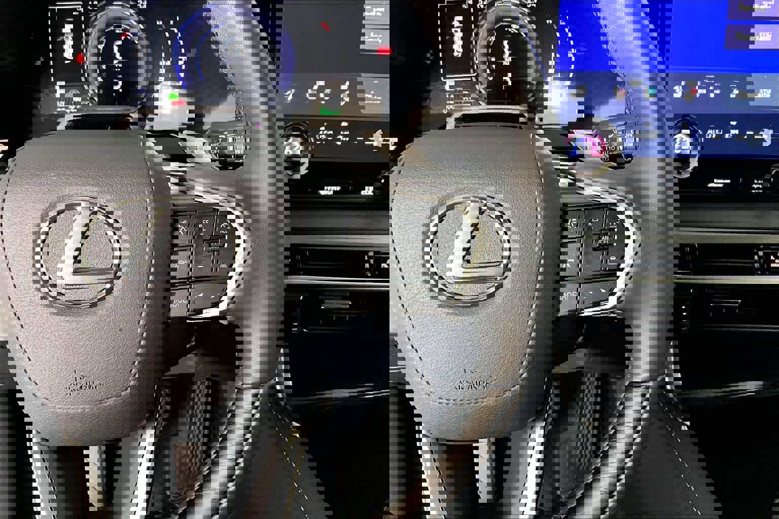 Used 2024 Lexus RX 350h image 23