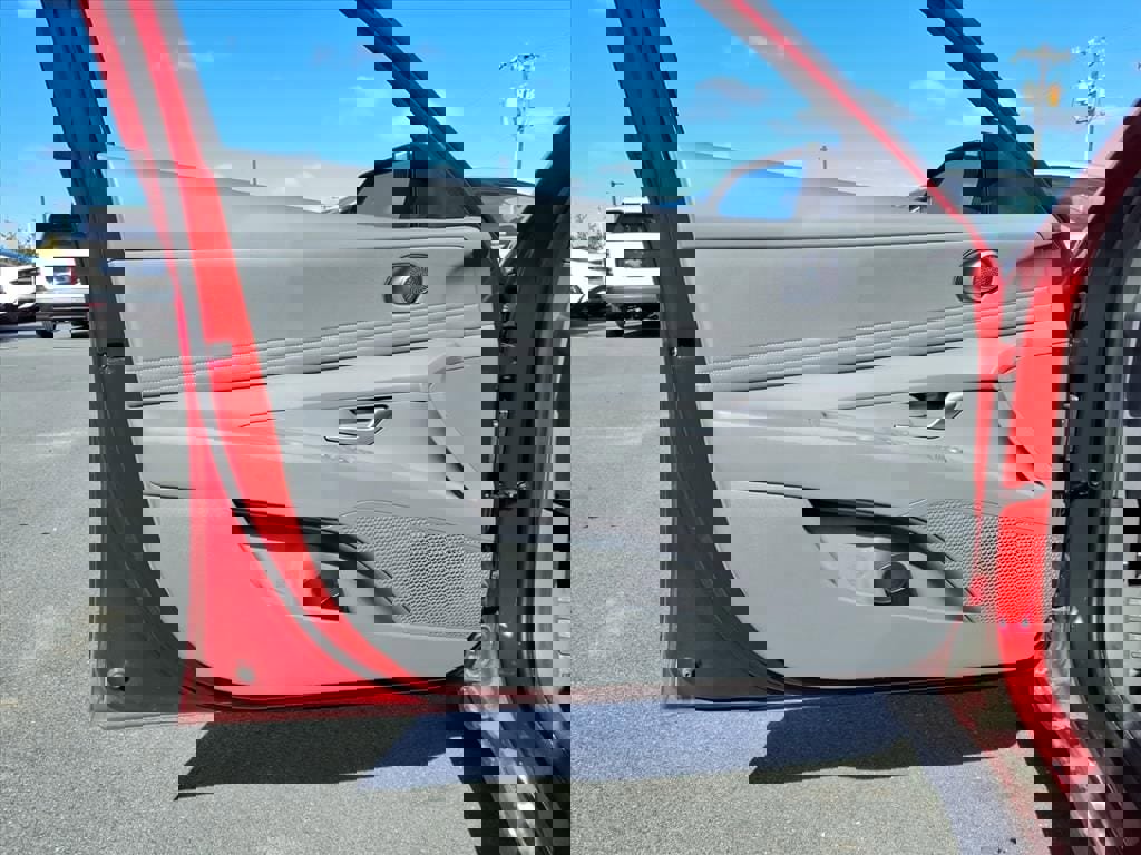 Certified 2025 Hyundai Elantra Sport image 5